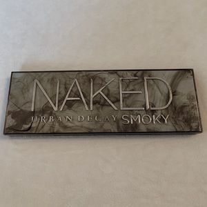 Naked Urban Decay Smoky Pallet